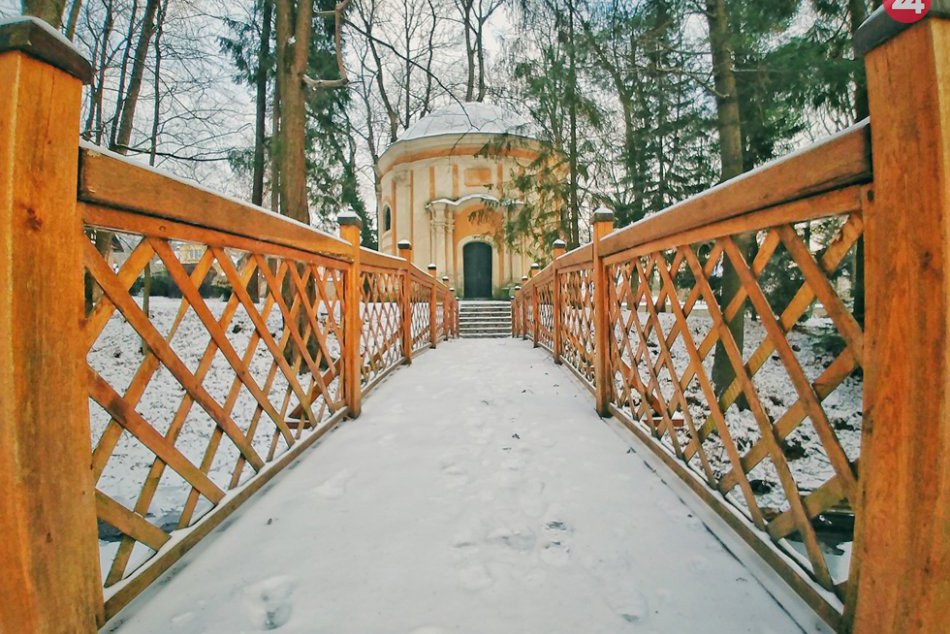 Obrazom: Betliar v zimnom šate