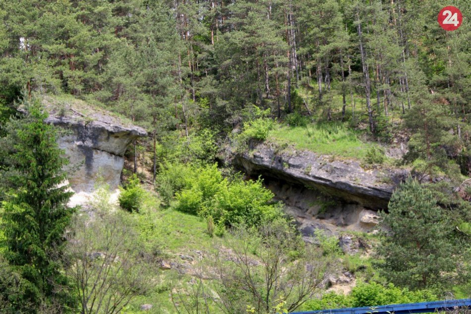 V OBRAZOCH: Ľupčiansky skalný hríb je obdivuhodným dielom prírody